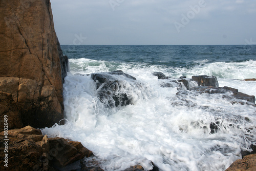 rocks and waves 5