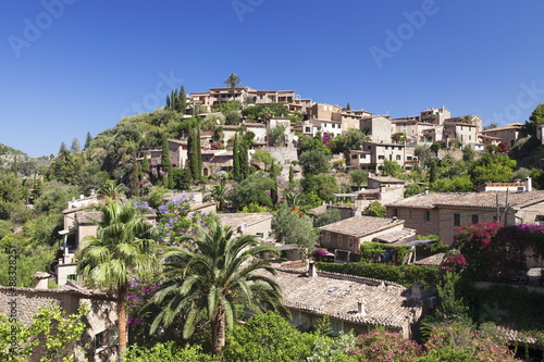 Deia, Sierra de Tramuntana, North Coast, Majorca (Mallorca), Balearic Islands, Spain, Mediterranean photo