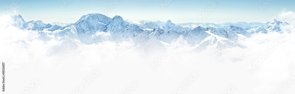 Fototapeta premium Panorama zimy góry w Kaukaz regionie, Elbrus góra, Rosja