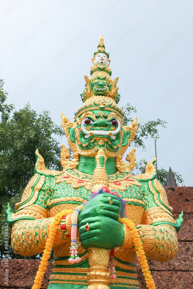Giant statue of Thailand, Atmosphere in the rainy season.