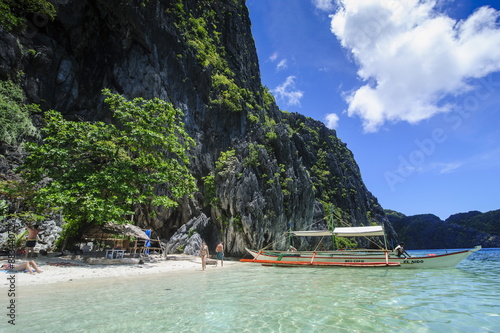 Wallpaper Mural Outrigger boat in the crystal clear water in the Bacuit archipelago, Palawan, Philippines Torontodigital.ca