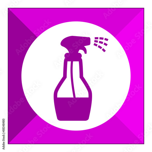 Cleaning spray bottle