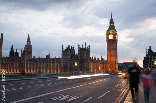 London sunset. Big Ben and houses of Parliament