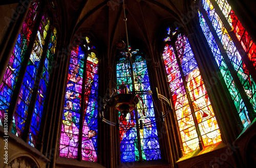 Buntglasfenster in der Kathedrale von Metz