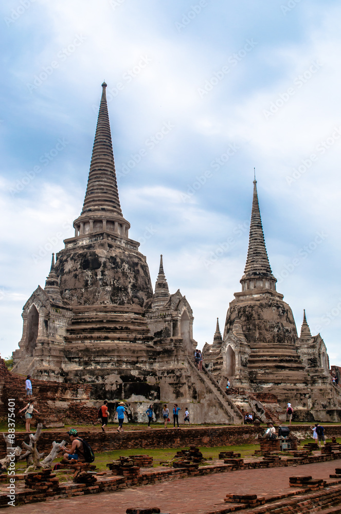 The ruin temple in ayutthaya / The ruin temple in ayutthaya province thailand