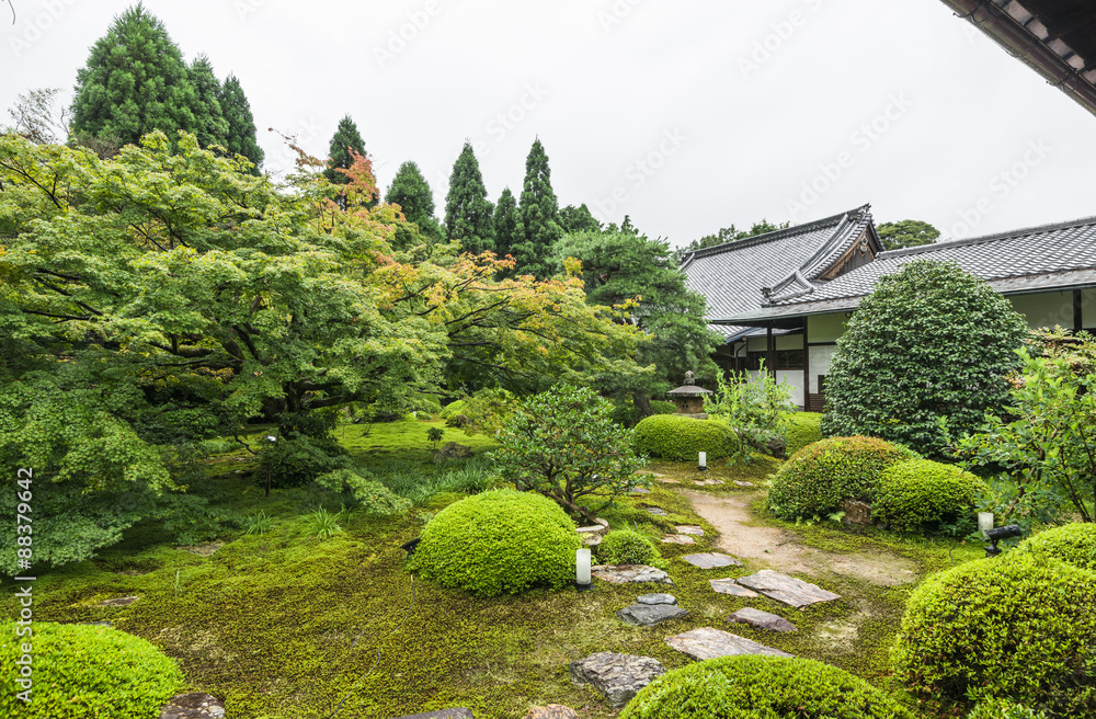 京都　雲龍院　庭園