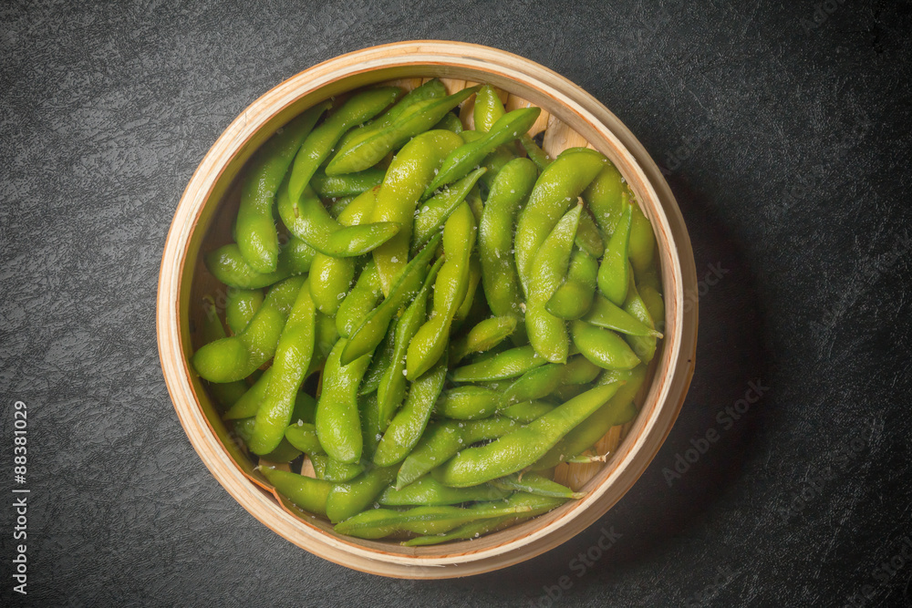 枝豆と塩 日本食 Green soybeans hors d'oeuvre Japan which it was sultry 枝豆と塩 日本食 Green soybeans hors d'oeuvre Japan which it was sultry