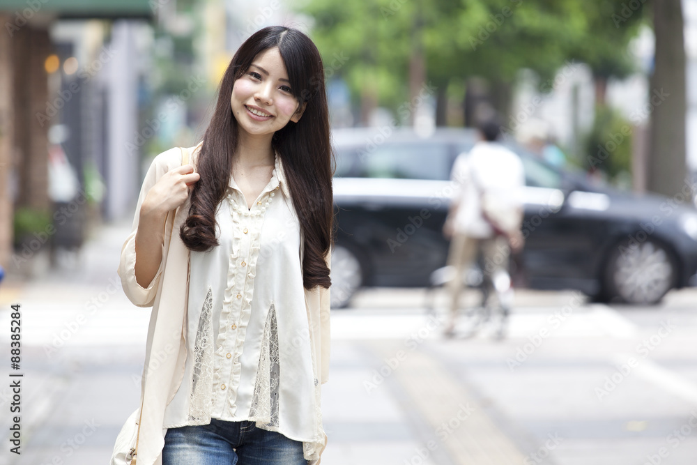 ポートレート・若い女性 ポートレート・若い女性