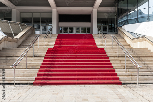Quadro em tela Red carpet over stairs