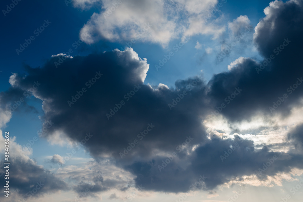 Obraz premium Dramatic sky with dark clouds.