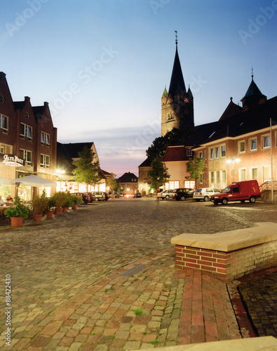 Deutschland, Niedersachsen, Ankum, St. Nikolaus-Kathedrale photo