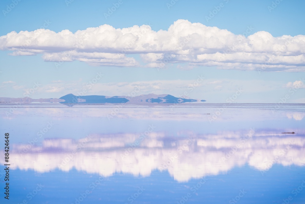 the stunning scenery of uyuni salt lake in bolivia