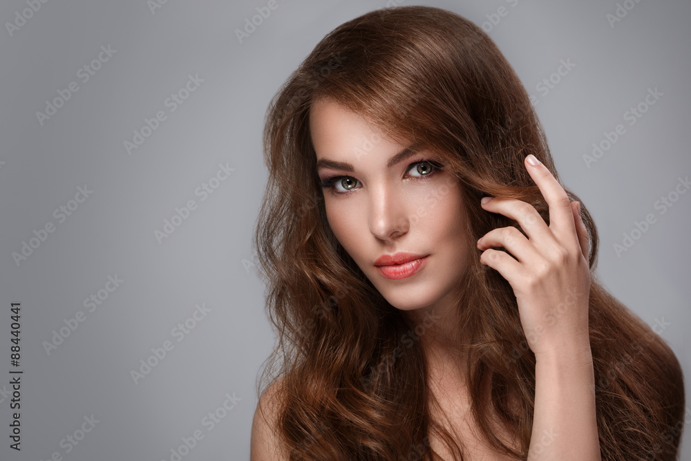 Obraz premium Woman with long glossy hair