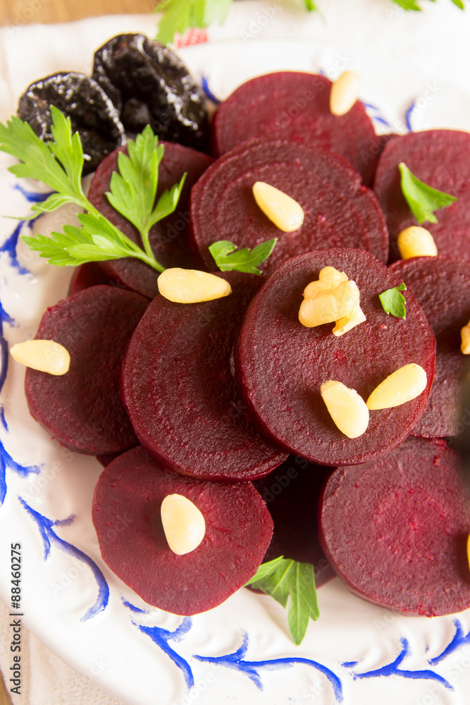 Fototapeta premium Beet salad with nuts