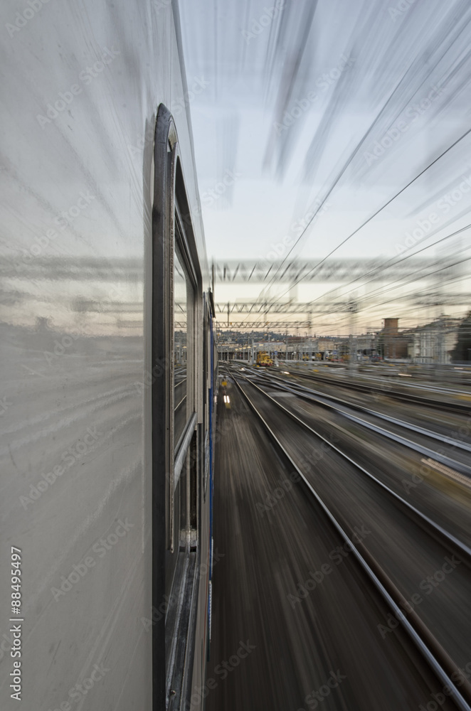 Naklejka premium Entering in Florence from the train