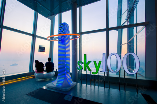 Fotótapéta HONG KONG, CHINA
Logo of Sky100 observation deck on October 5th, 2013, Hong Kong, China