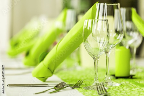 Gedeckter Tisch im Restaurant