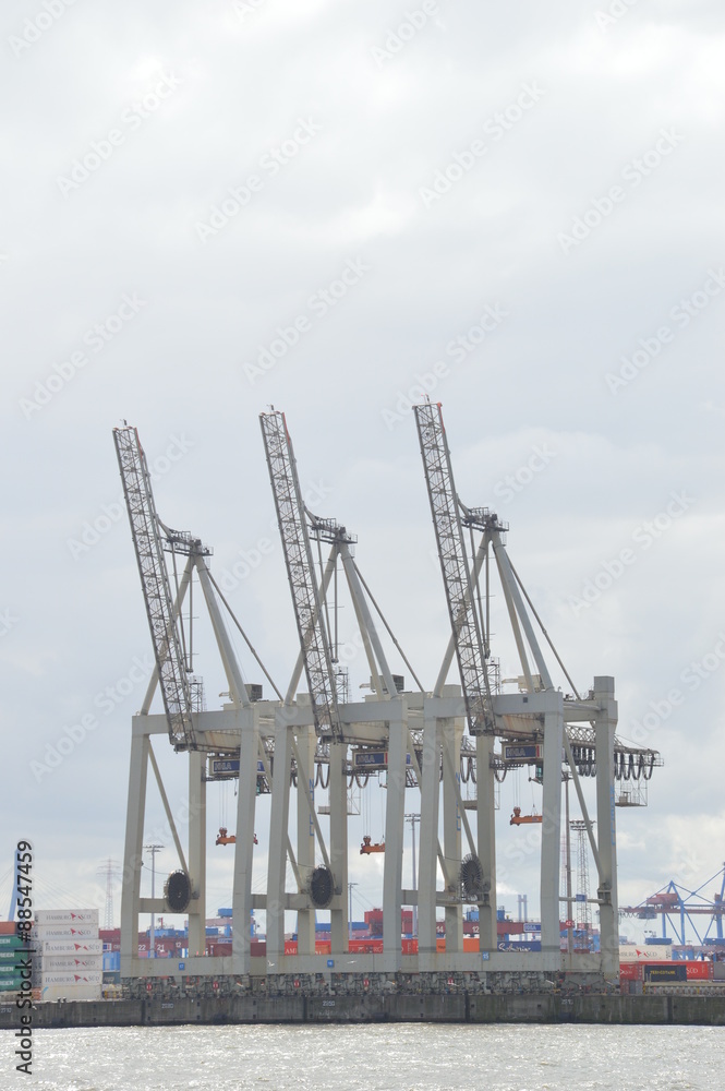 Fototapeta premium 3 Kraene am Containerterminal