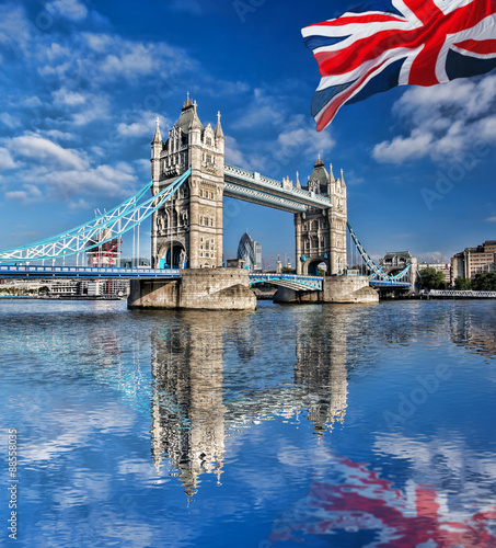 Famous Tower Bridge with flag of England in London, UK #88558035