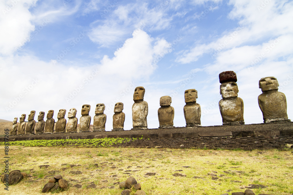 15 moai (statues) on a platform at Ahu Tongariki, the largest platform.Easter Island,Chile