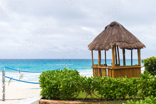 Lifeguard pergola on caribbean beach © photopixel