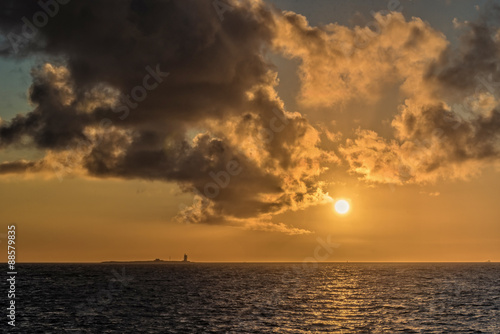 coucher du soleil sur l'île du Pilier © didierbabarit