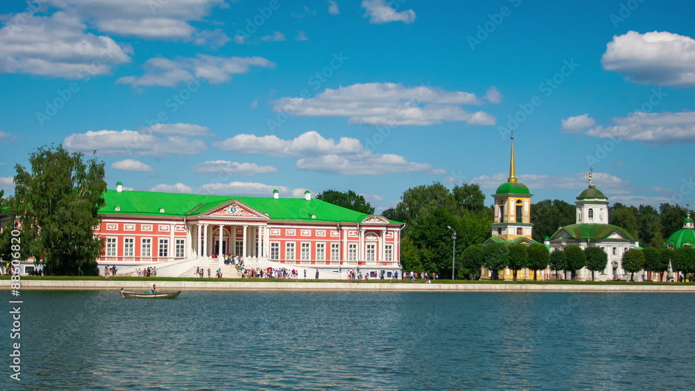 Vacationers go boating about Kuskovo palace. Vacationers go boating about Kuskovo palace.