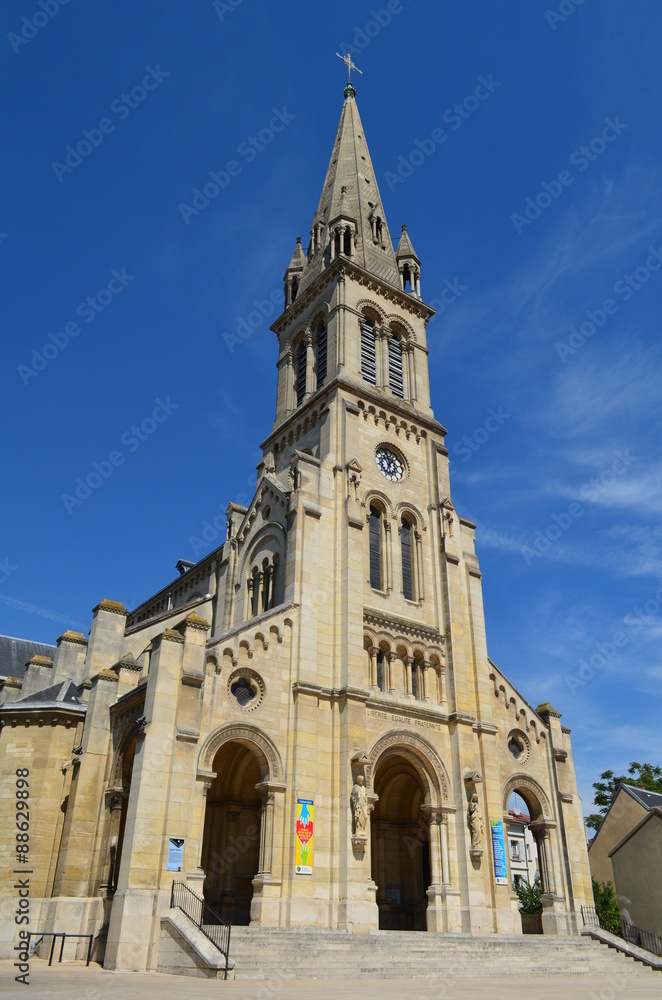 Fototapeta premium Basilique Saint-Denys à Argenteuil (Val d'Oise - France) 