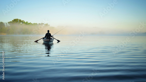 Рыбалка утром на речке