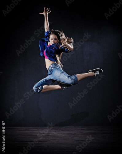 Fototapeta Naklejka Na Ścianę i Meble -  Modern dancer girl (dark ver)