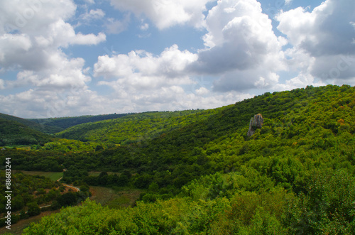 Istrische Landschaft bei Dvigrad, Kroatien photo