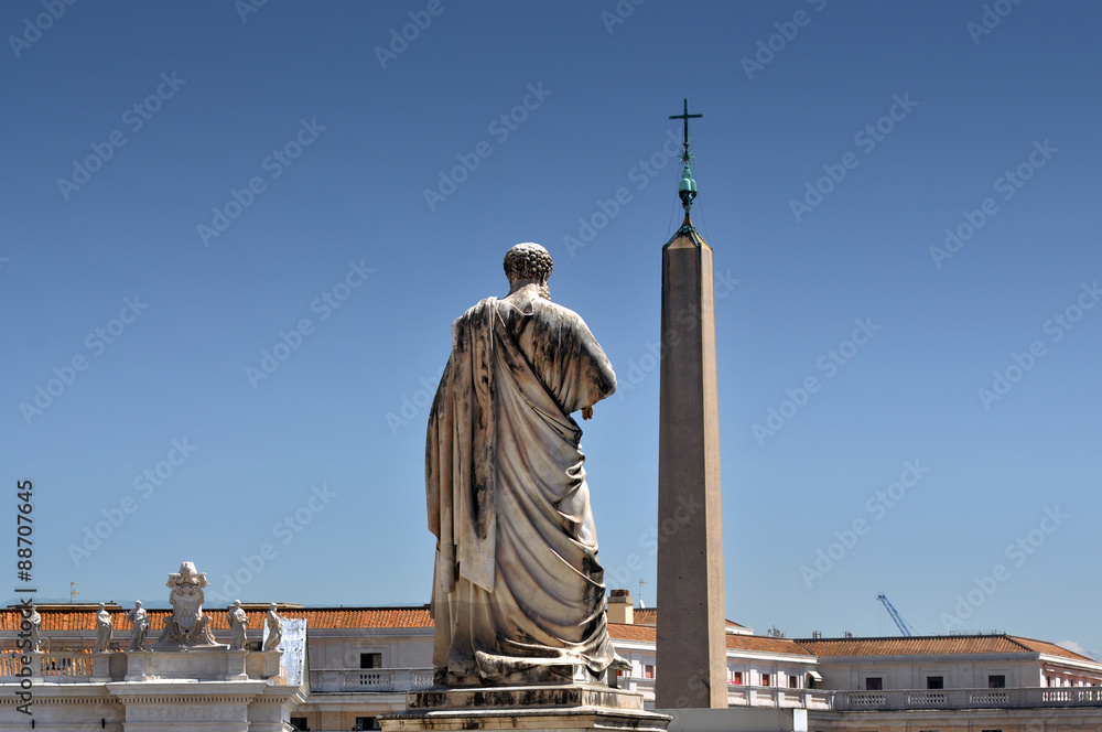 Fototapeta premium Statue of Saint Peter in Vatican city, Italy