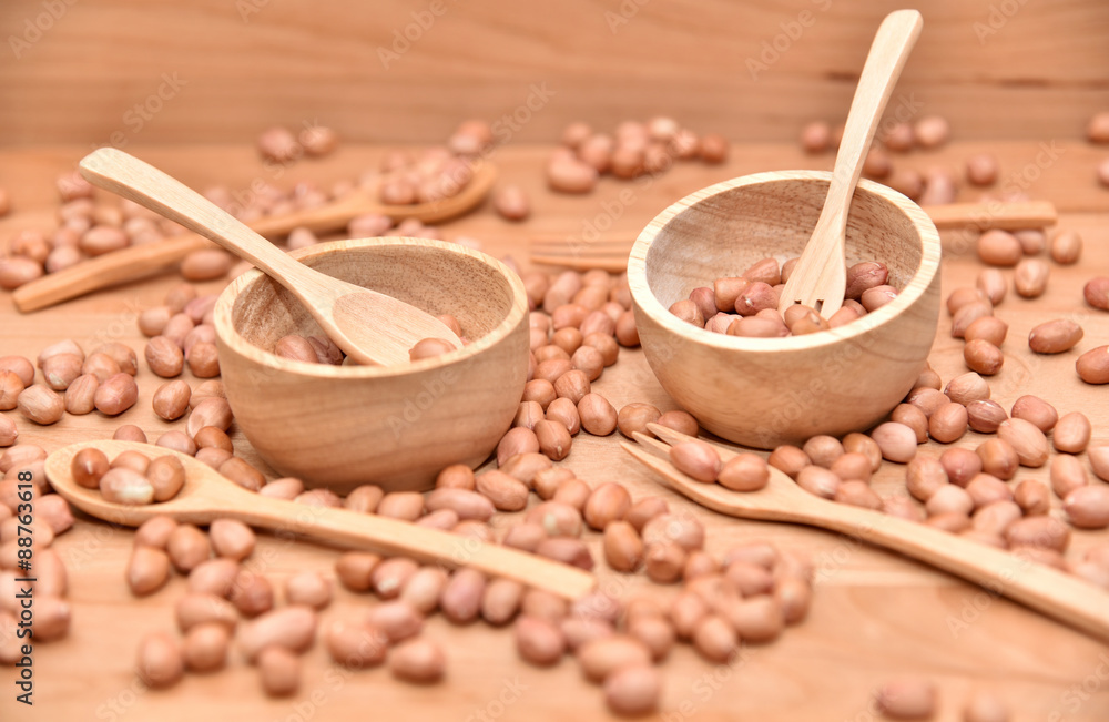 Peanuts used to make snack and foods or cook and have health benefits Peanuts used to make snack and foods or cook and have health benefits