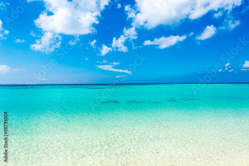 Blue sky and the emerald green sea, Okinawa, Japan © dreamsky