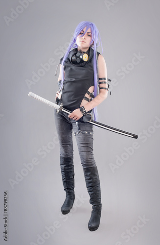 Φωτογραφία Female fantasy warrior / Female warrior with sword and gas mask isolated on the