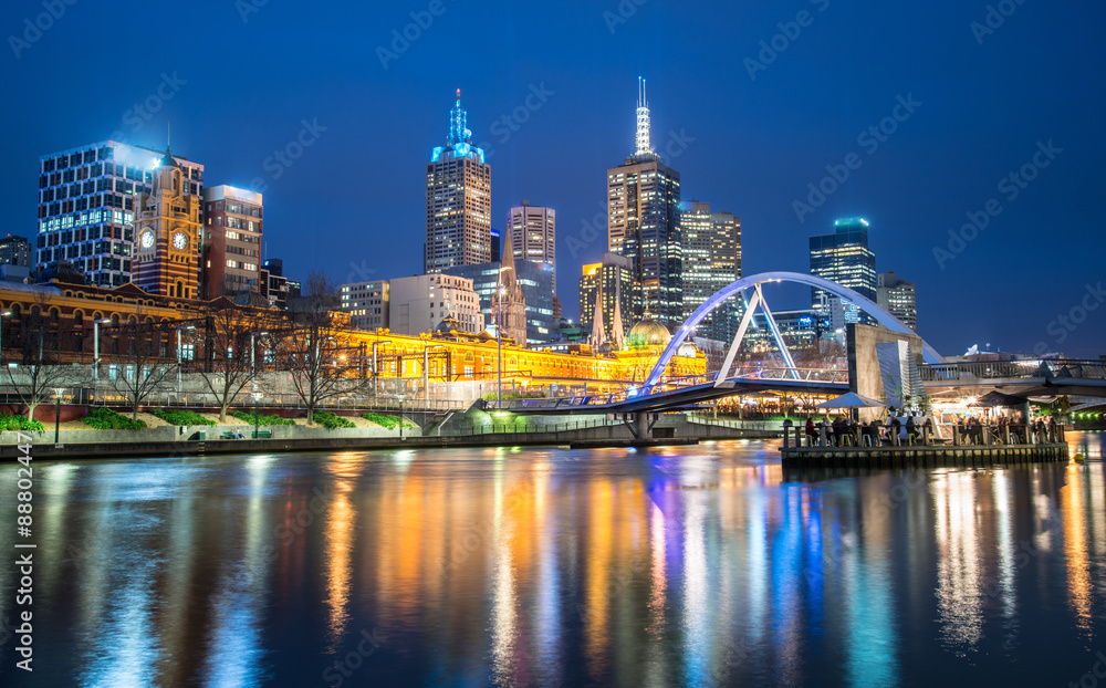 Naklejka premium Melbourne cityscape at night.