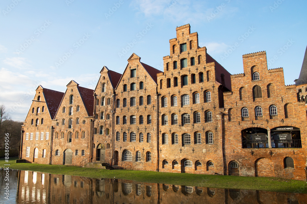 Salzspeicher, historische Lagerhäuser, in Lübeck, Deutschland