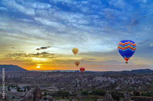 Hot air balloons sunset discovery