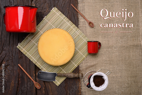 Artisanal Canastra Cheese and Rustic Coffee Set - Minas Gerais, photo