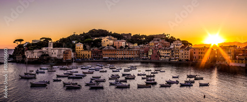 Wallpaper Mural Baia del silenzio a Sestri Levante, liguria Italia Torontodigital.ca