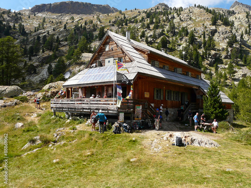 Mercantour - refuge de la Cougourde photo