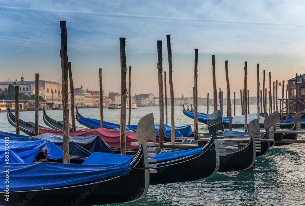 Barche  Gondole  Venezia