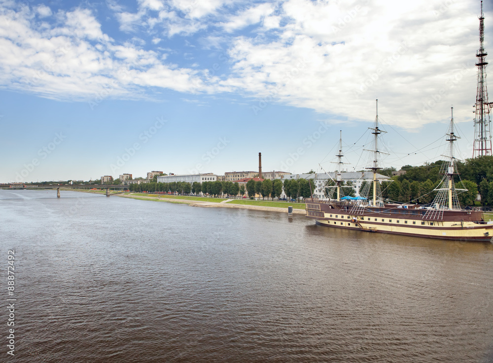 Fototapeta premium Great Novgorod - river Volkhov