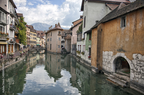 Beautiful medieval houses in the old town of Annecy, Haute-Savoie, France #88881490