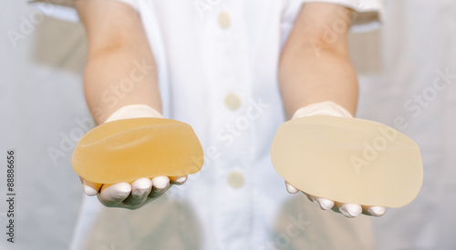 Plakat Silicone breast impalnts 