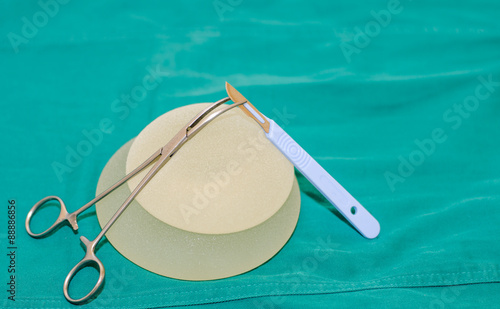 Obraz na płótnie Silicone breast impalnts 