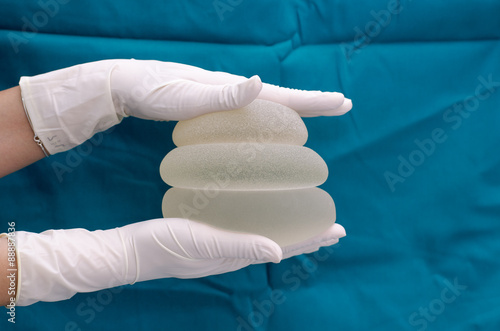 Silicone breast impalnts 