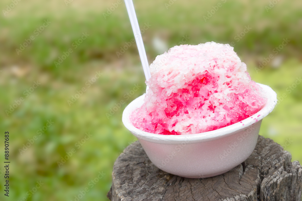 shaved ice and red water, Thai desserts shaved ice and red water, Thai desserts