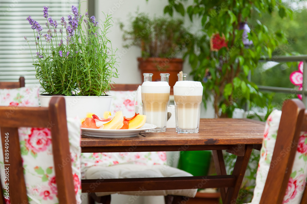 Obraz premium balcony in summer - Balkon im Sommer, Latte macchiato, Tisch