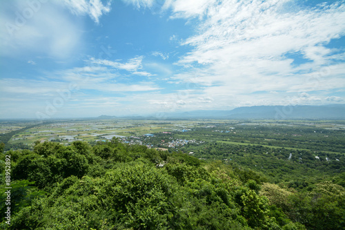 Viewpoint at Mandalay Hill is a major pilgrimage site. A panoramic view of Mandalay from the top of Mandalay Hill alone makes it worthwhile to attempt a climb up